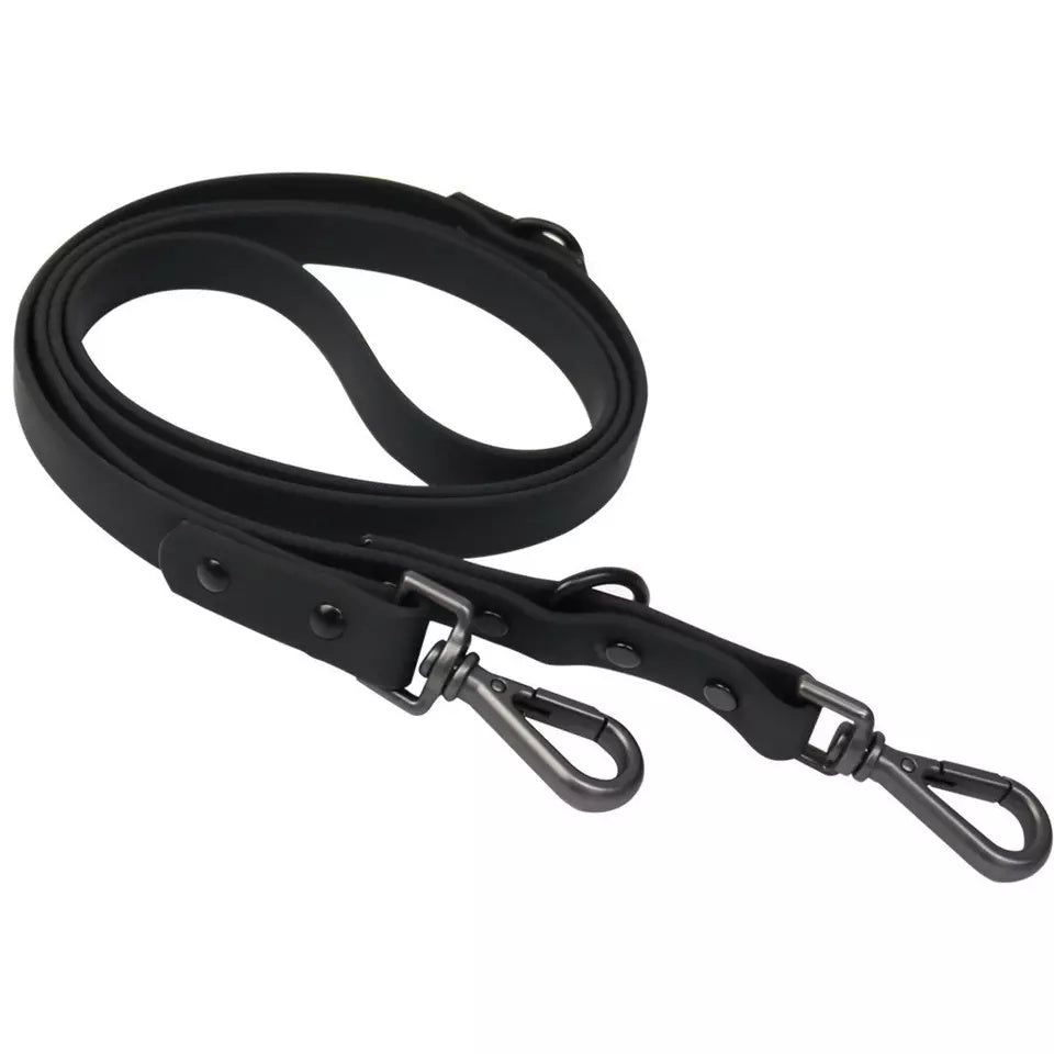 PVC gummi hundesnor i sort med to karabinhager